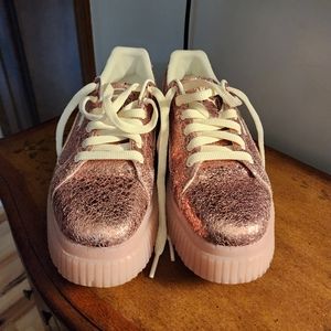 Pink Sparkly Puma Size 8 women's Shoe